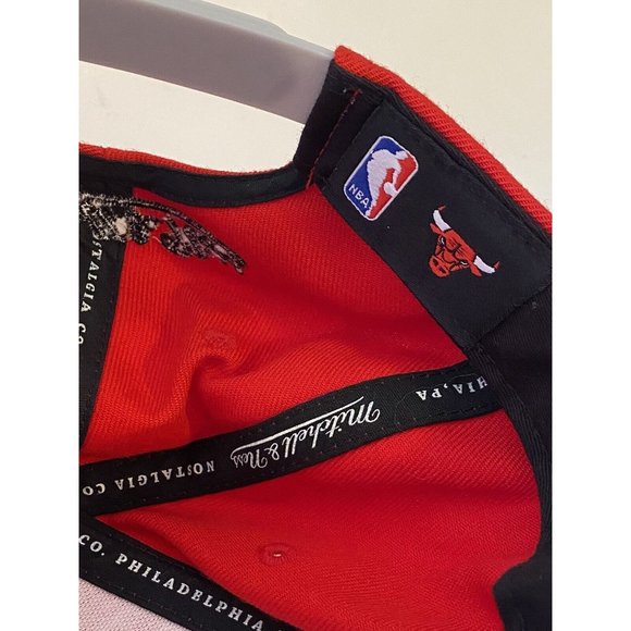 Chicago Bulls NBA Mitchell & Ness Snapback Cap 3D Logo Red Hat Pennsylvania PA - Picture 7 of 9